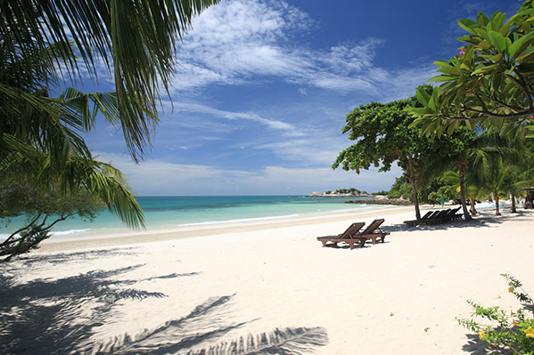 泰國曼谷+沙美島+月光島+芭提雅雙飛6日游（玩湄無瑕）